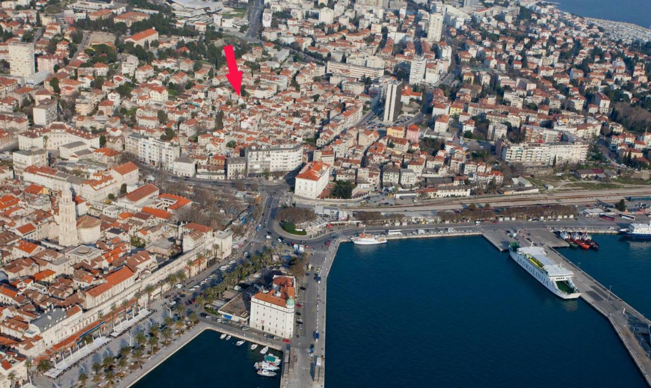 Apartment Meri Split Bagian luar foto